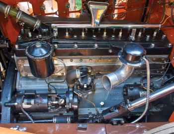 Sous la capuche 1929 Pierce-Arrow Model 126 Convertible Coupe