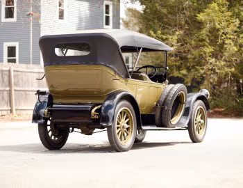 1920 Pierce-Arrow Model 31 7-passenger Tourer '1919–20
