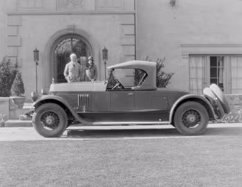 1924 Pierce-Arrow Model 33 Runabout