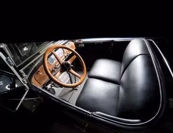Interior 1928 Pierce-Arrow Model 36 7-passenger Touring