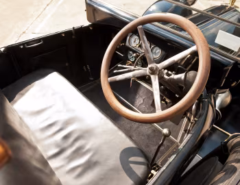 Panneau avant 1917 Pierce-Arrow Model 38-C-4 French Brougham