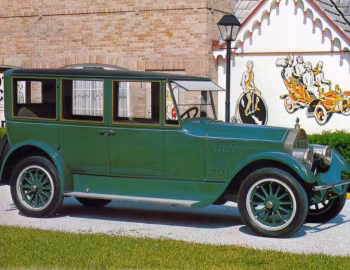 1923 Pierce-Arrow Model 38 Limousine