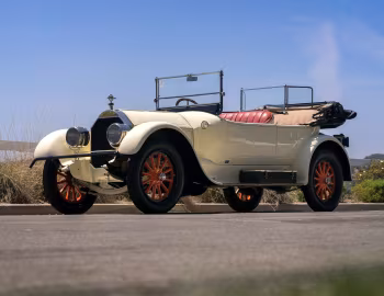 1917 Pierce-Arrow Model 48B 4-passenger Touring (Series 4)