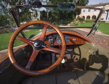 Front panel 1927 Pierce-Arrow Model 80 4-passenger Touring