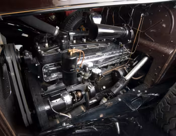 Bajo el capó 1936 Pierce-Arrow Twelve Town Car Prototype by Derham