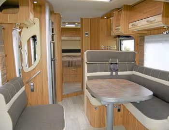 Інтэр'ер Pilote Explorateur G781 '2013–14