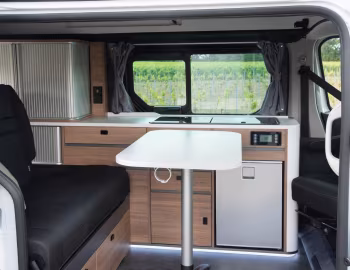 Interior 2022–pr. Pilote CV490BF '2021–pr.