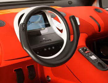 Panneau avant Pininfarina Nido '09.2004