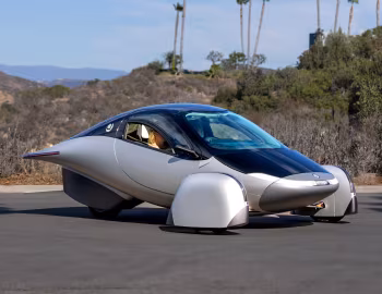 Aperta Solar Electric Vehicle '01.2025