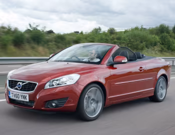 Volvo C70 D3 [UK-spec] '2010–13