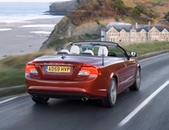 Volvo C70 D5 [UK-spec] '2010–13