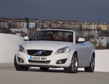 Volvo C70 D5 [UK-spec] '2010–13