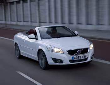 Volvo C70 D5 [UK-spec] '2010–13