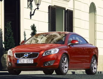 Volvo C70 T5 [Worldwide] '2010–13