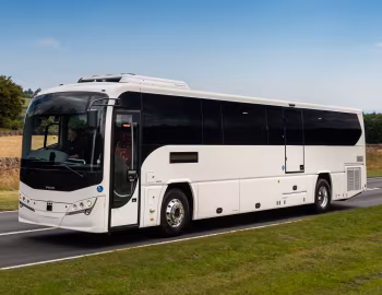 Volvo B8R Plaxton Leopard '02.2014–pr.