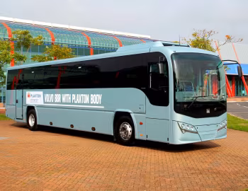 Volvo B8R Plaxton Leopard '02.2014–pr.