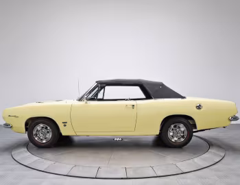 1967 Plymouth Barracuda Formula S 383 Convertible (BH27)