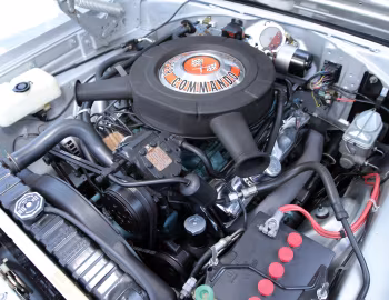 Bajo el capó 1967 Plymouth Belvedere GTX (RS23)