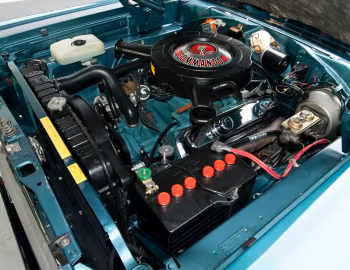 Bajo el capó 1967 Plymouth Belvedere GTX 440 Convertible (RS27)