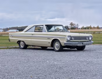 1966 Plymouth Belvedere II 426 Hemi Hardtop Coupe (RH23)
