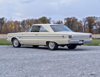 1966 Plymouth Belvedere II 426 Hemi Hardtop Coupe (RH23)