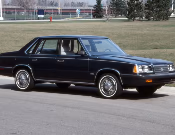 1986 Plymouth Caravelle SE Turbo Sedan (EJH 41)