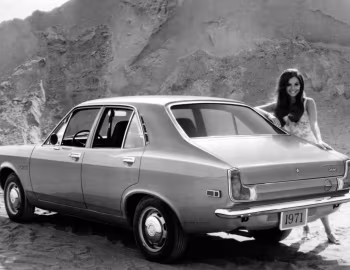 1971–73 Plymouth Cricket Sedan (4B41)
