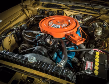 Bajo el capó 1973 Plymouth 'Cuda (BS23)