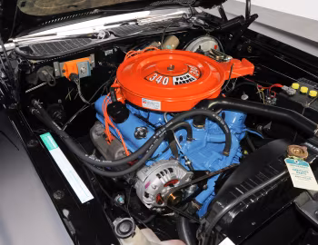 Bajo el capó 1973 Plymouth 'Cuda 340 (BS23)
