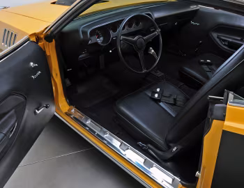 Interior 1971 Plymouth 'Cuda 383 (BS23)