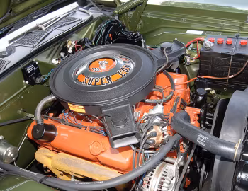 Bajo el capó 1970 Plymouth 'Cuda 440 (BS23)