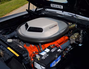 Bajo el capó 1970 Plymouth 'Cuda 440 (BS23)