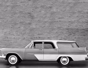 1957 Plymouth Custom Suburban (P31-2) '1956–57
