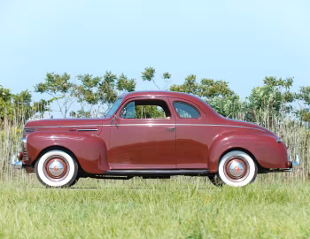 1940 Plymouth DeLuxe Coupe (P10)