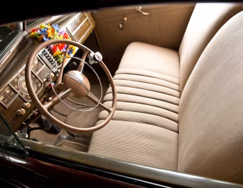 Interior 1940 Plymouth DeLuxe Coupe (P10)