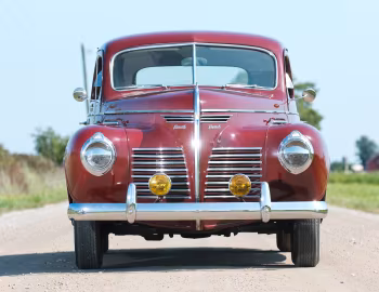 1940 Plymouth DeLuxe Coupe (P10)