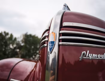 1940 Plymouth DeLuxe Station Wagon (P10)