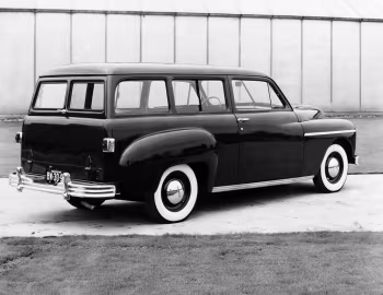 1949 Plymouth DeLuxe Suburban (P17)