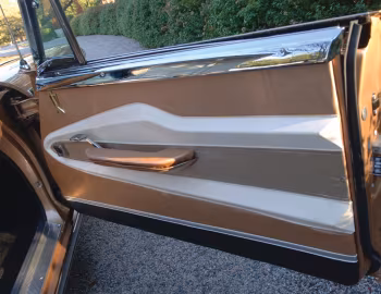 Interior 1960 Plymouth Fury Convertible (PP2-H 27)