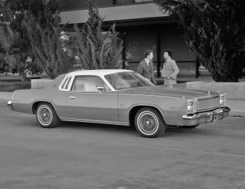 1976 Plymouth Fury Sport 2-door Hardtop (RH23)