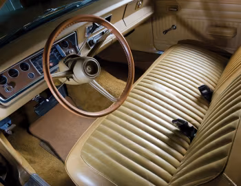 Interior 1973 Plymouth Gold Duster (VL29)
