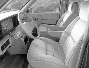 Interior 1987 Plymouth Grand Voyager LE (S)