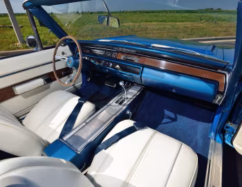 Interior 1968 Plymouth GTX 426 Hemi Convertible (RS27)