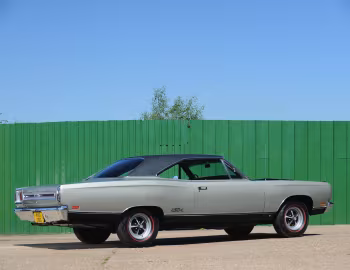 1969 Plymouth GTX 440 Hardtop (RS23)