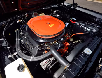 Bajo el capó 1969 Plymouth GTX Hemi Convertible (RS27)