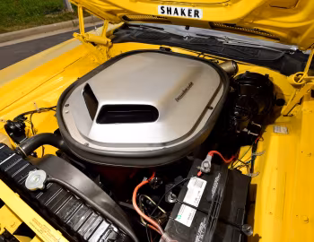 Bajo el capó 1970 Plymouth Hemi 'Cuda Convertible (BS27)