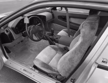 Interior 1990–92 Plymouth Laser RS '01.1989–92