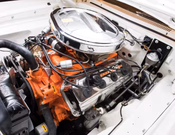 Bajo el capó 1965 Plymouth Belvedere I A990 R051 Super Stock (AR2-L R11)