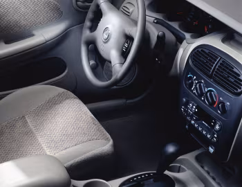 Interior 2000–01 Plymouth Neon Highline (PL2) '07.1999–06.2001