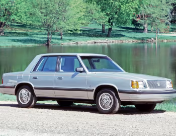 1986 Plymouth Reliant LE Sedan (KPH 41)